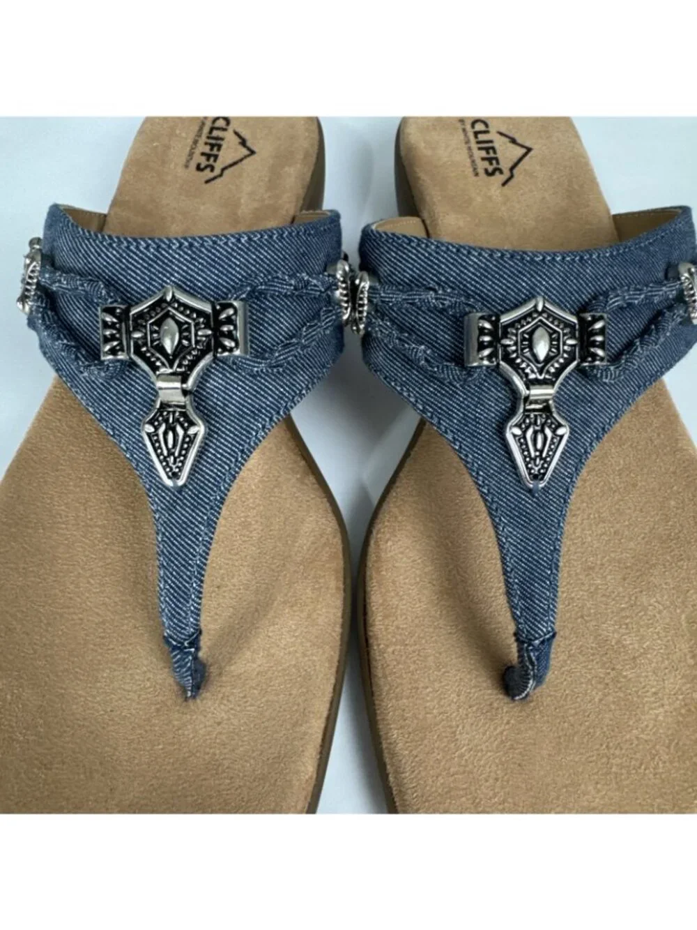 Cliffs Blue Jean Southwest Flip Flop Sandals Bailee Women's 11M silver details